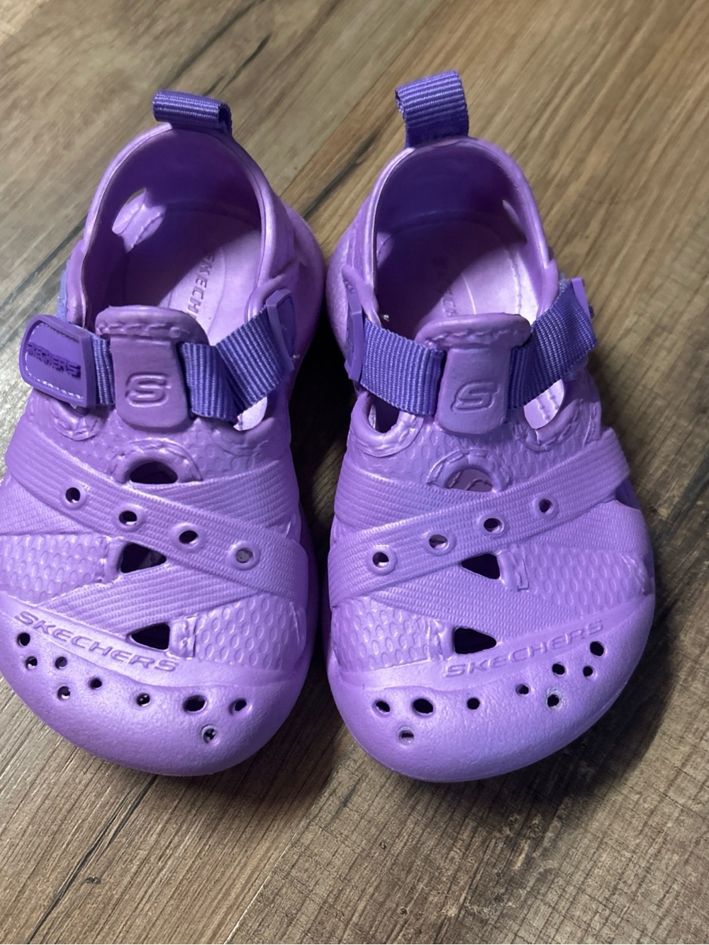 Skechers Foamies Purple Adjustable Strap Slip On Waterproof Shoes Toddler Size 5